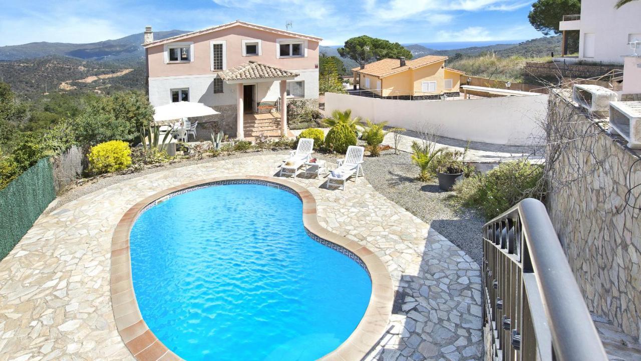 Villa Angel - *