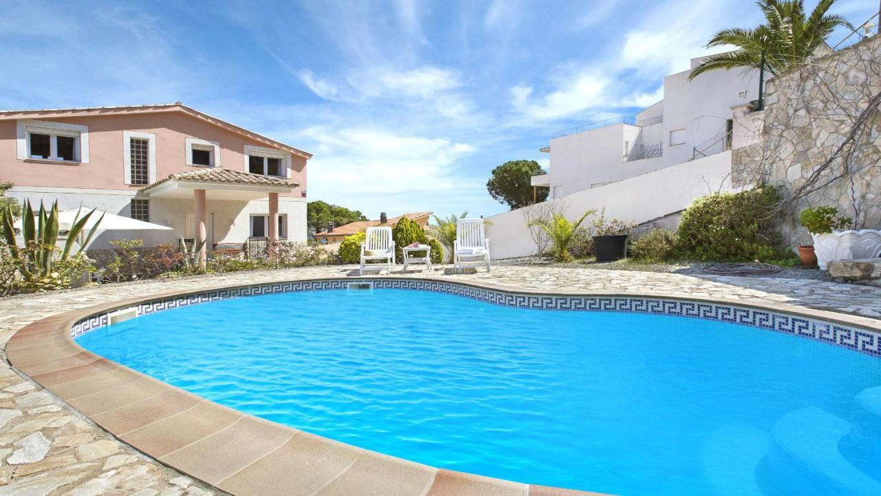 Angel - Villa Lloret de Mar